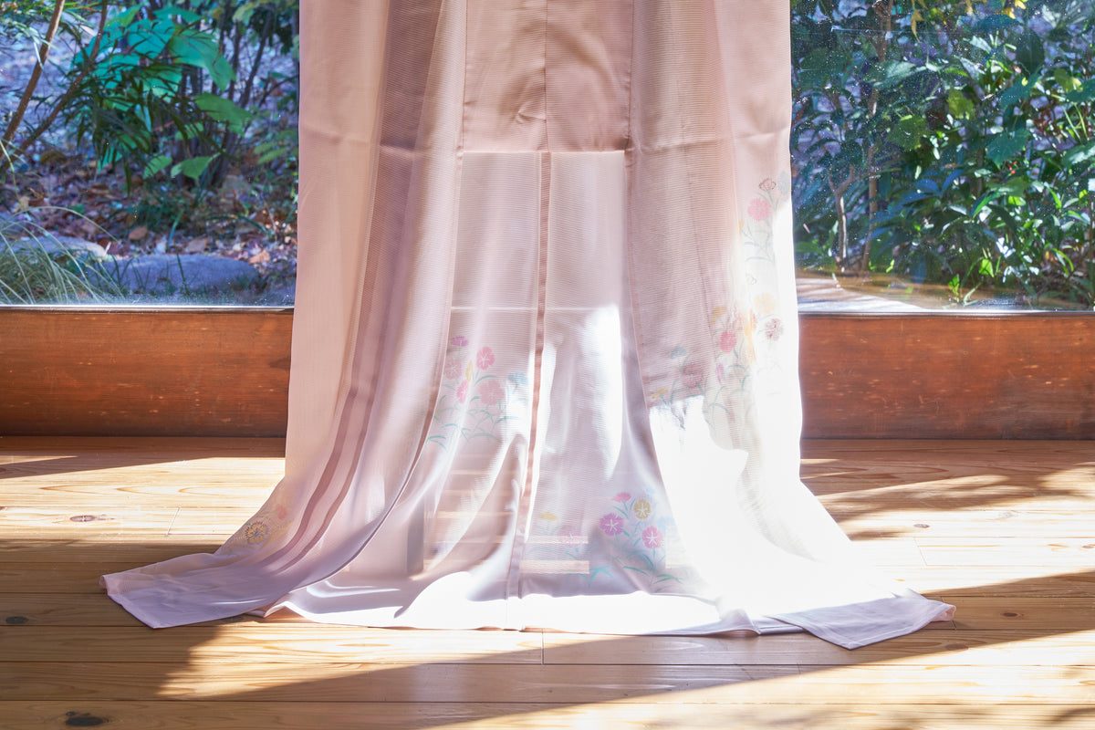 Summer Ro Silk Kimono – Cosmos Flowers