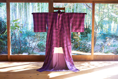 Hirayuki Tsumugi - Important Intangible Cultural Property - Purple Checkered Pattern　1960's