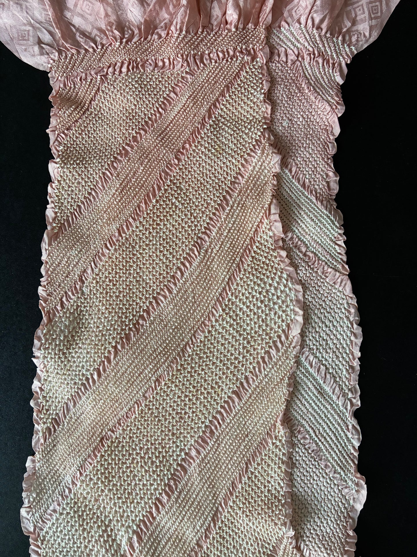 Vintage Shibori Obiage  Kanoko Shibori with Diagonal Stripe Design (c. 1965–1970)