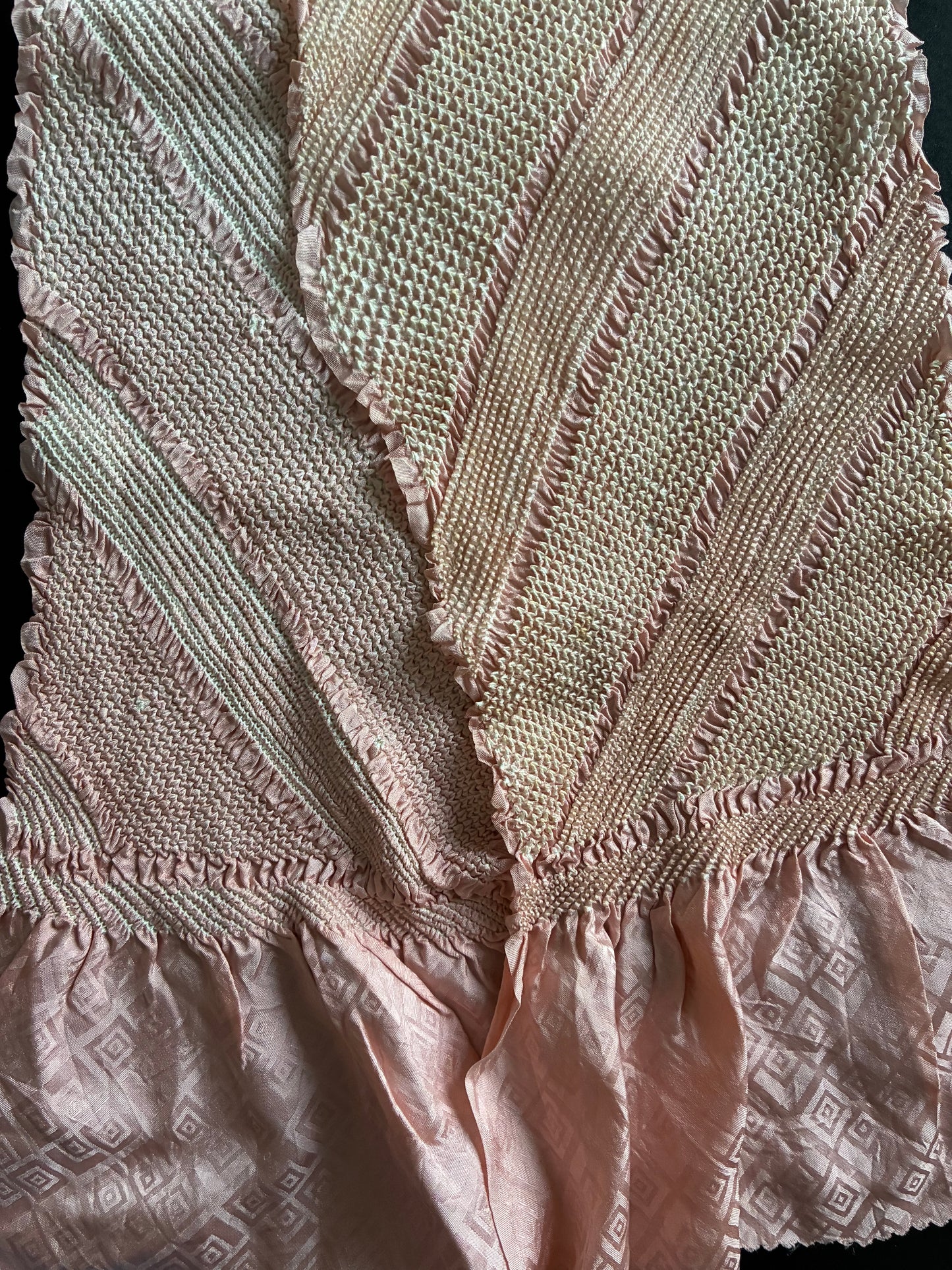 Vintage Shibori Obiage  Kanoko Shibori with Diagonal Stripe Design (c. 1965–1970)